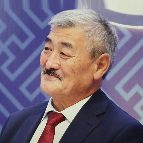 Лян Роман