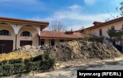 Topraq işleri Han sarayı binalarına yaqın keçe, 2024 senesi mart ayı