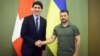 Ukrainian President Volodymyr Zelenskiy (right) and Canadian Prime Minister Justin Trudeau (file photo)