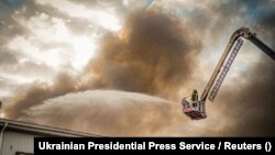 سوختن یکی از انبارهای بندر اودسا درپی حمله شامگاه سهشنبه توسط روسیه