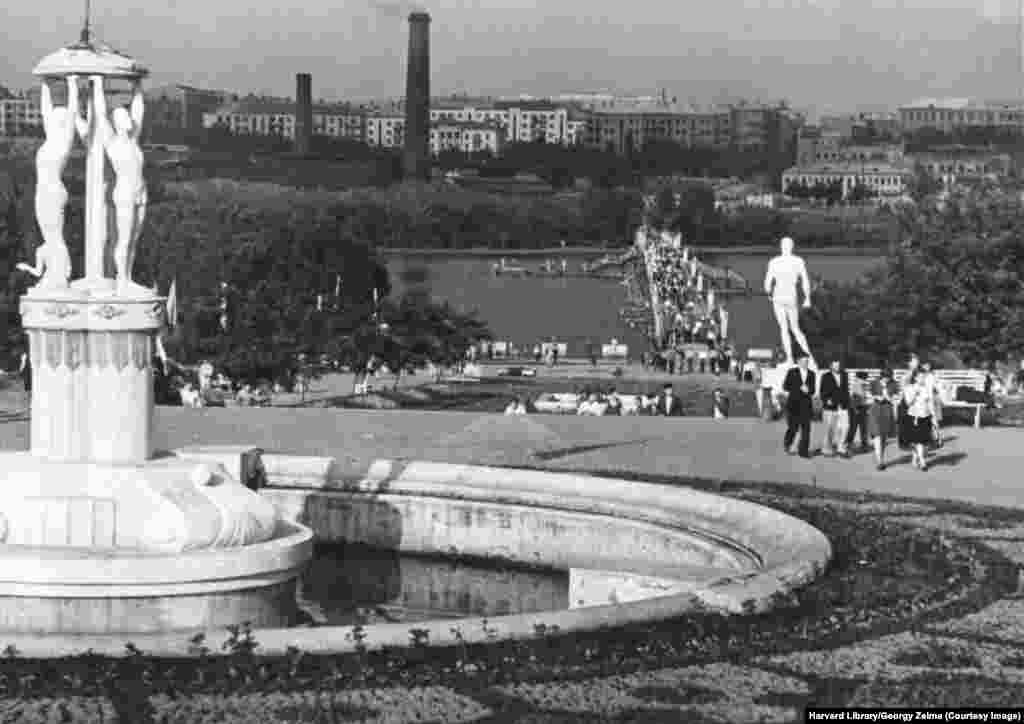 A view over Sherbakova Park in Donetsk shows a bridge that was initially built by Soviet sappers during fighting for the city and later made permanent. The park was first named after Pavlo Postyshev, a communist who played a key roles in the destruction of Ukraine’s religious heritage and in the Holodomor. After Postyshev was executed in 1938 for being a part of a "right-wing Trotskyite organization," the park was renamed after communist functionary Oleksandr Shcherbakov. 