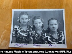 Марія під час навчання у будівельному технікумі у Дніпрі зі своїми товаришками з дитбудинку зі Слов'янська