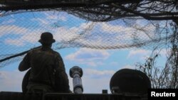 САУ 2С1 «Гвоздика» ЗСУ на полі бою (фотогалерея)