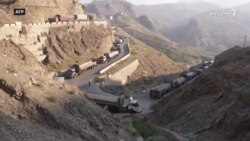 ننګرهار کې لسګونه کسانو د تورخم لارې تړلو ضد مظاهره کړې ده