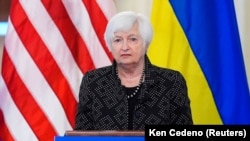 «Наша пряма бюджетна підтримка України надходить у критичний час, коли Росія посилює свої атаки на українських цивільних осіб та критично важливу інфраструктуру» – Єллен