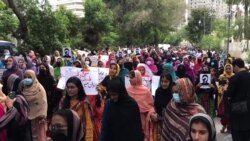 د ورکو بلوڅانو خپلوانو د کوچني اختر پر لومړۍ ورځ احتجاج کړی دی
