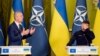 Йенс Столтенберг и Владимир Зеленский