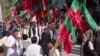 د پاکستان ايين ساتنې غورځنګ د چمن پرلت په ملاتړ لاريون کړی دی