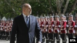 Шефот на бугарската држава Румен Радев