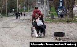 UKRAINE-CRISIS/MARIUPOL