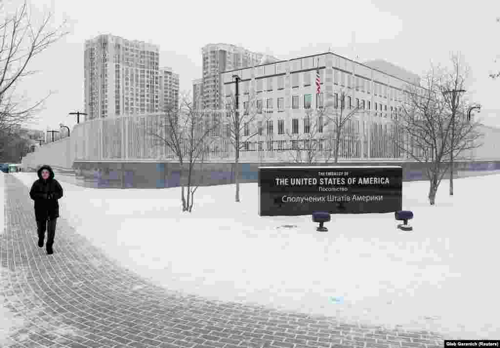 The U.S. Embassy in Kyiv photographed on January 24. Both Britain and the United States have announced the departure of some embassy staff and their dependents from Ukraine after talks between Washington and Moscow last week failed to de-escalate tensions. 