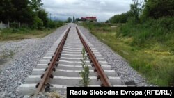 Како сега изгледа железничката пруга од Битола за грчка граница.