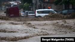 Наслідки негоди у Криму, архівне фото