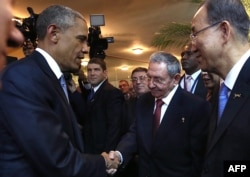 The handshake was described by the U.S. State Department as "an informal interaction" between the two leaders.