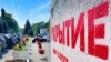 «Вонь, бутылки, канализация»: где в Крыму прячутся от обстрелов