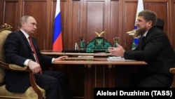 Орус президенти Владимир Путин жана чечен лидери Рамзан Кадыров