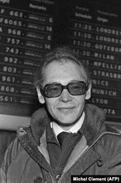 Soviet dissident Aleksandr Ginzburg