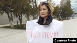 Lazzat Dosmambetova protests in Shymkent in February.