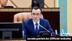 Maulen Ashimbaev