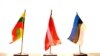 Естонија и Летонија им порачаа на руските амбасадори да си заминат