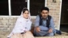 ارمان لوڼی له خپلې خور وړانګې لوڼۍ سره 