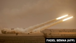 Установки HIMARS у разі використання відповідних боєприпасів можуть стріляти далі, ніж на доступні нині для українських військових приблизно 70 кілометрів, фото ілюстративне