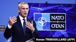 Коментуючи заяви Москви при «приєднання» окупованих регіонів України, Столтенберґ вказав на те, що їхня територія становить понад 15 відсотків території України. Брюссель, Бельгія, 30 вересня 2022 року 
