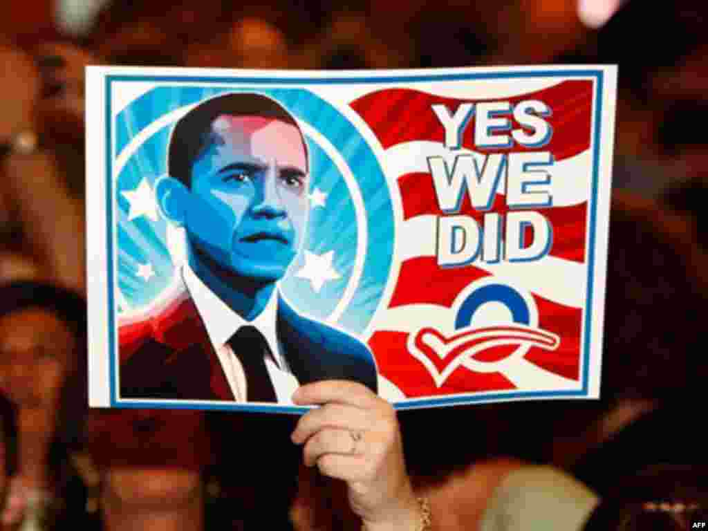 Poruka Obaminih glasača - Obamin izborni slogan ¨Yes, we can¨ pretvoren je nakon pobjede u ¨Yes,we did.¨