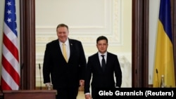 U.S. Secretary of State Mike Pompeo has called Ukrainian President Volodymyr Zelenskiy to express concern about Chinese investment in Ukraine. (File photo from January 31)