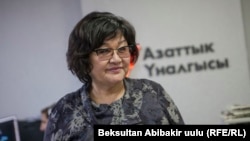 Жылдызкан Жолдошева.