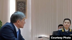 Алмазбек Атамбаев жана Аида Салянова