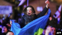Революція гідності. Київ, майдан Незалежності, 2 грудня 2013 року