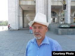 Акин Токталиев.