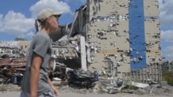 Mariupol Residents Refuse to Move Into Abandoned Ukrainian Homes 