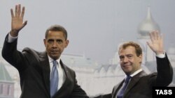 U.S. President Barack Obama (left) and his Russian counterpart Dmitry Medvedev in Moscow -- a partnership based on mutual interests without really embracing each other as strategic partners?