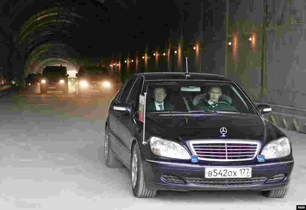 The president also has the use of a fleet of luxury cars.
