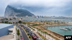 جبل‌الطارق یک شبه جزیره کوچک در جنوب شرقی اسپانیاست که در سال ۱۷۱۳ به مالکیت بریتانیا درآمد.