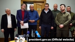 Ideea unei forțe de menținere a păcii în Ucraina a fost lansată din 15 martie, când liderii Poloniei, Cehiei și Sloveniei au vizitat Kievul aflat sub bombardamente.