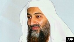 بن لادن که سال ها است مخفيانه زندگی می کند، در اين پيام گفته است: «جهاد جهانی با محوريت اسلام تا آزادی فلسطين ادامه خواهد يافت و ازيک سانتيمتر از سرزمين فلسطين چشم پوشی نخواهد شد.»