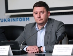 Заступник керівника Офісу президента України Юрій Костюк під час пресконференції на тему: «Презентація концепції нового телеканалу для тимчасово окупованих територій». Київ, 2 березня 2020 року