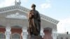 Кыргыз таануу борбору – Буркина-Фасонун байтактысындабы же Бишкектеби?