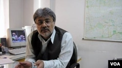 عیسی سحرخیز، روزنامه نگار منتقد حکومت ایران 