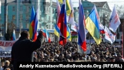 Проросійський мітинг у Луганську, 1 березня 2014 року