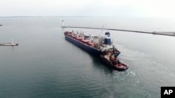 The Sierra Leone-registered ship Razoni set sail from Odesa early on August 1 carrying 26,000 tons of corn.