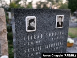 Natalie Jahudkova's gravestone stands in a Zbraslav cemetery. It remains a mystery why the Russian emigrant to Czechoslovakia took the secret of Gertrud Kauders’ hidden art to her grave when she died in 1977.