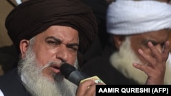 د لبیک یا رسول الله مشري خادم حسین رضوي کوله