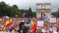 Moldovan Protesters Demand President's Resignation