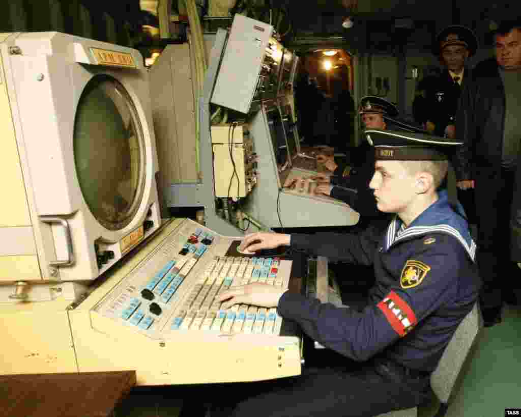 A radar operator aboard the Admiral Kuznetsov. Fully crewed, the vessel is home to 2,626 sailors and air crew. No figures for crew ages are available for the Russian carrier, but the average age aboard a comparable U.S. Nimitz-class aircraft carrier is 19. 