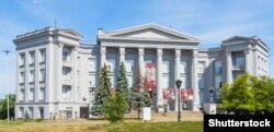 Будівля Національного музею історії України в Києві