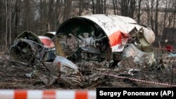 11 квітня 2010 року